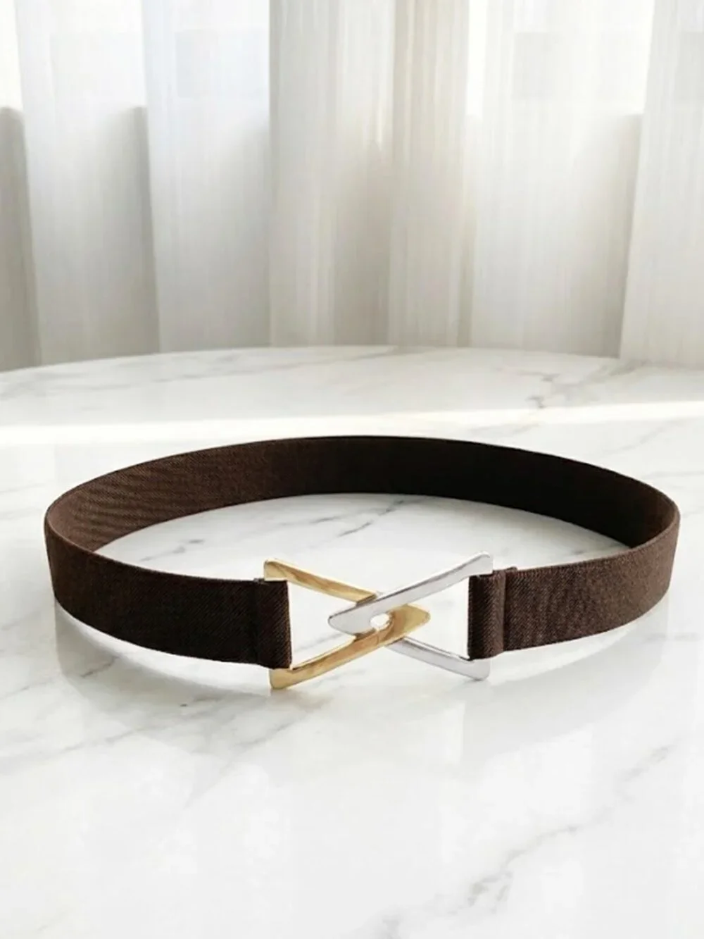 Ladies Brown Triangular Latch Belt - 25 Inches